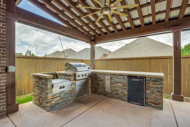 17617 Crabapple Court, Dallas, TX 75252