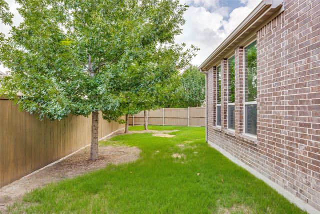17617 Crabapple Court, Dallas, TX 75252