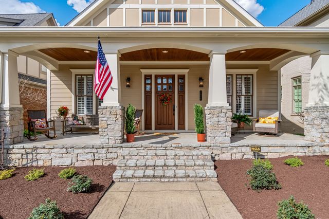 2976 Americus Dr, Thompsons Station, TN 37179