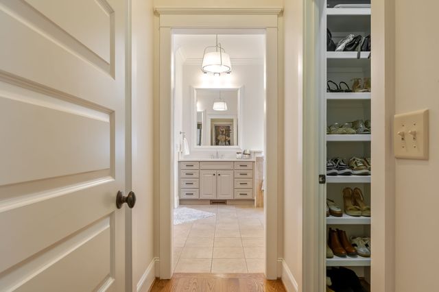 2976 Americus Dr, Thompsons Station, TN 37179