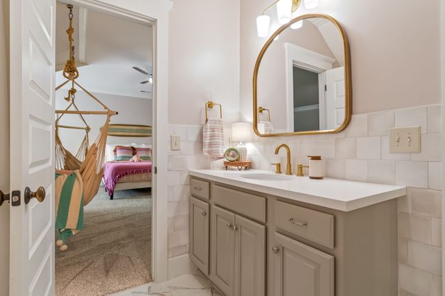 2976 Americus Dr, Thompsons Station, TN 37179