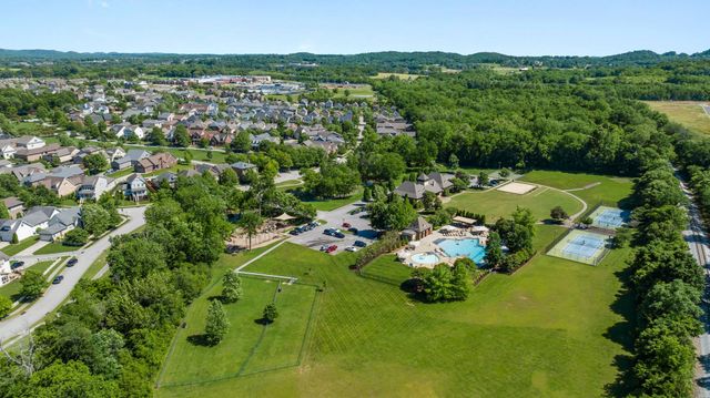 2976 Americus Dr, Thompsons Station, TN 37179