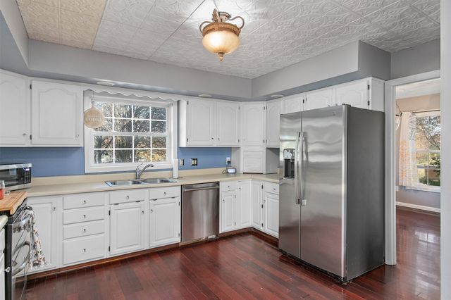 3800 SE 25th Court, Des Moines, IA 50320