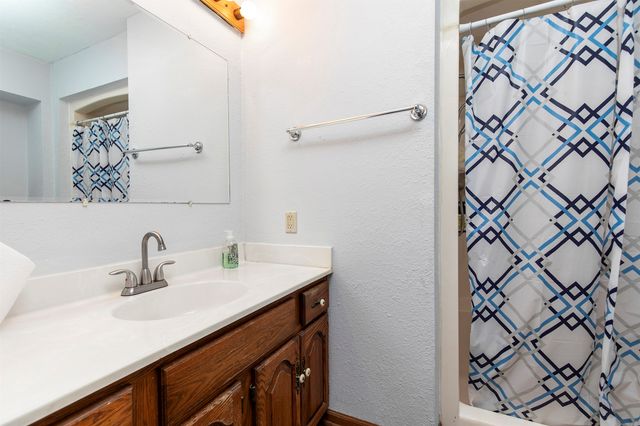 3800 SE 25th Court, Des Moines, IA 50320