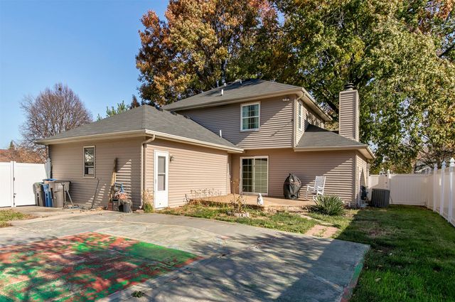 3800 SE 25th Court, Des Moines, IA 50320