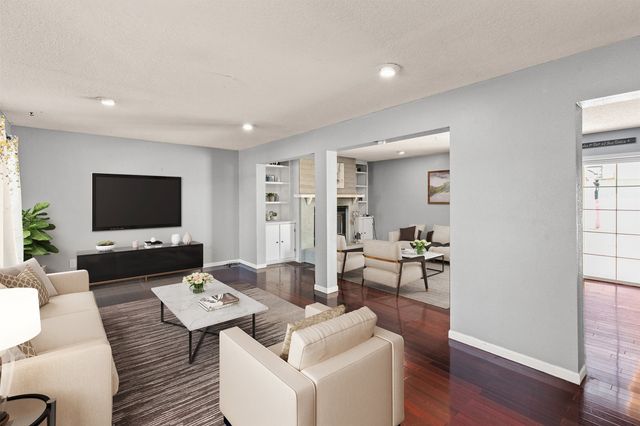 3800 SE 25th Court, Des Moines, IA 50320