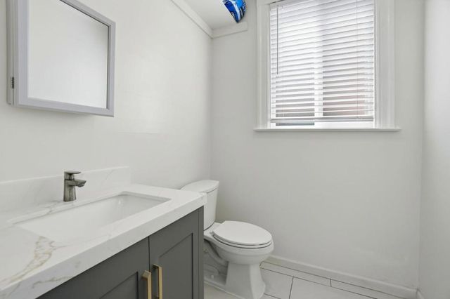 291 Raymond Avenue, San Francisco, CA 94134