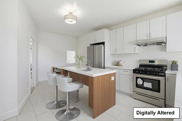 291 Raymond Avenue, San Francisco, CA 94134