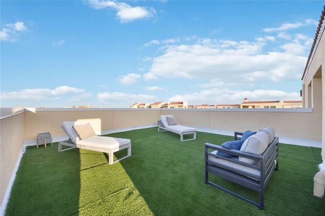 6424 MARGARITA SHORES LANE B31, Apollo Beach, FL 33572