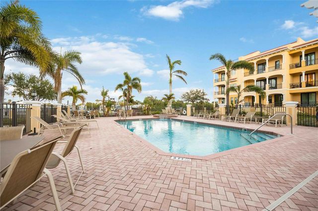 6424 MARGARITA SHORES LANE B31, Apollo Beach, FL 33572