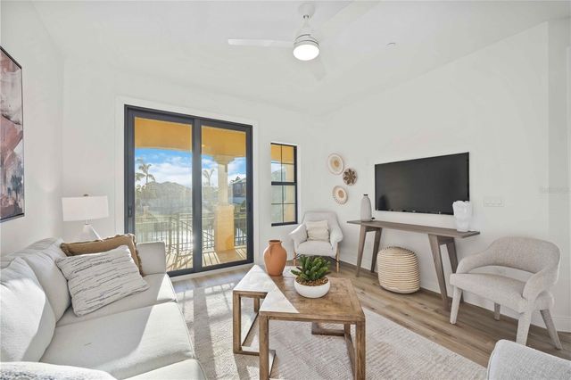 6424 MARGARITA SHORES LANE B31, Apollo Beach, FL 33572