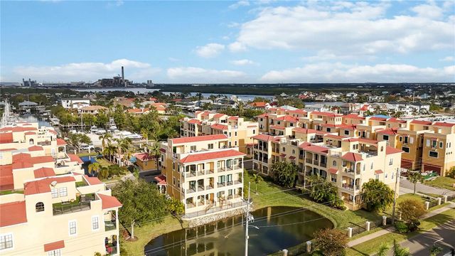 6424 MARGARITA SHORES LANE B31, Apollo Beach, FL 33572