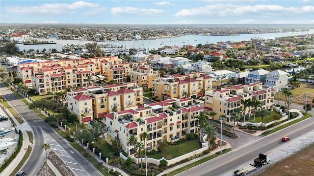 6424 MARGARITA SHORES LANE B31, Apollo Beach, FL 33572