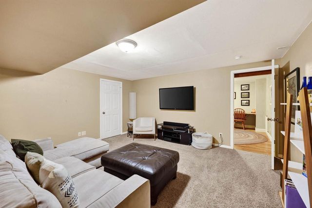 7009 Dewdrop Drive, Madison, WI 53719
