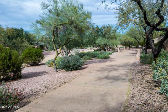 4051 E MELINDA Lane, Phoenix, AZ 85050