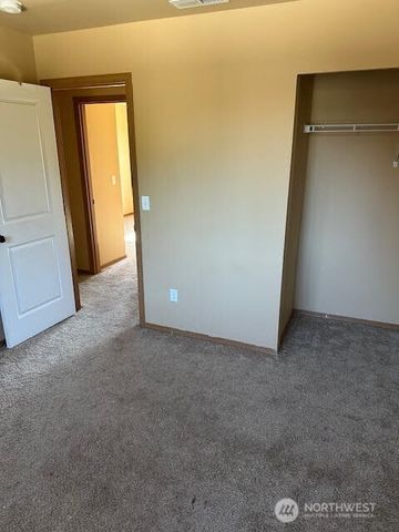 14951 91st Avenue SE, Yelm, WA 98597