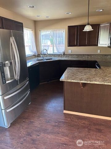 14951 91st Avenue SE, Yelm, WA 98597