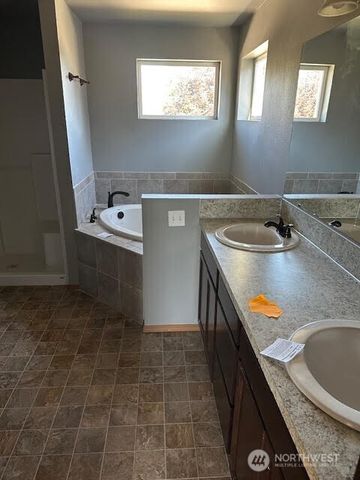 14951 91st Avenue SE, Yelm, WA 98597