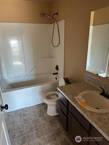 14951 91st Avenue SE, Yelm, WA 98597