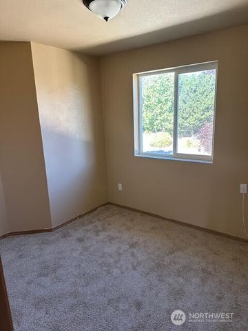 14951 91st Avenue SE, Yelm, WA 98597