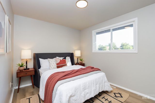 3215 W Alpine Street, Boise, ID 83705