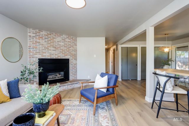 3215 W Alpine Street, Boise, ID 83705