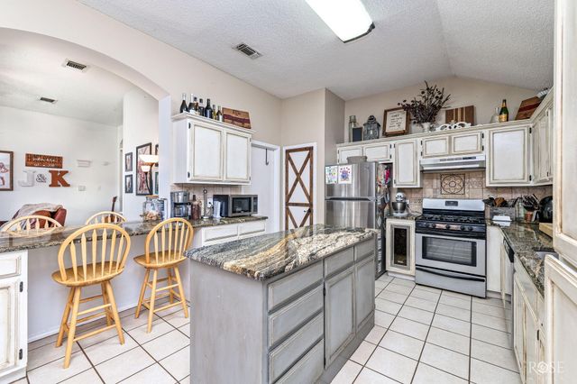 5818 Whitecastle Lane, San Angelo, TX 76901