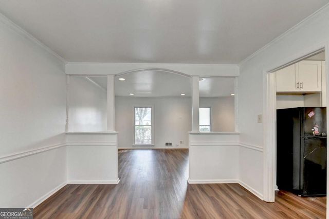 470 Rocky Creek Drive, Roswell, GA 30075