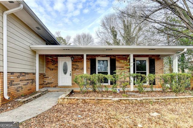 470 Rocky Creek Drive, Roswell, GA 30075