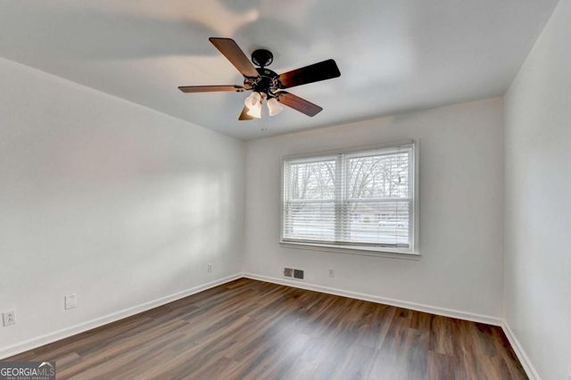 470 Rocky Creek Drive, Roswell, GA 30075