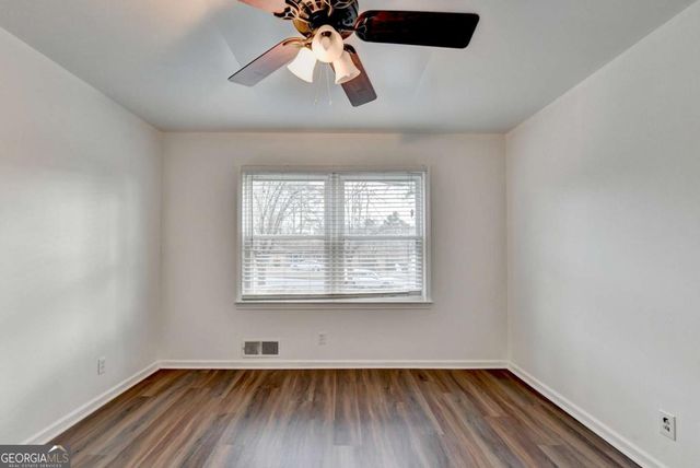 470 Rocky Creek Drive, Roswell, GA 30075