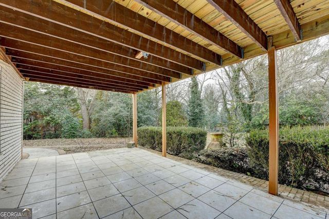 470 Rocky Creek Drive, Roswell, GA 30075