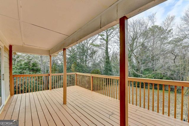470 Rocky Creek Drive, Roswell, GA 30075