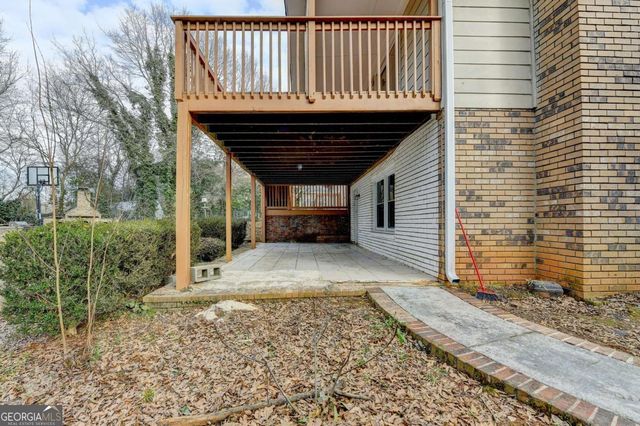 470 Rocky Creek Drive, Roswell, GA 30075