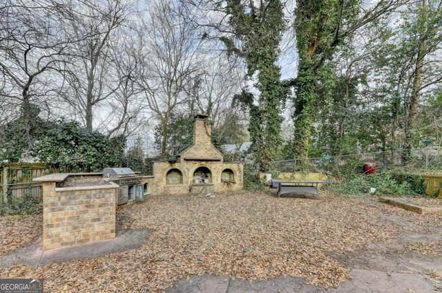 470 Rocky Creek Drive, Roswell, GA 30075