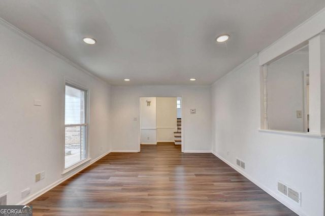 470 Rocky Creek Drive, Roswell, GA 30075