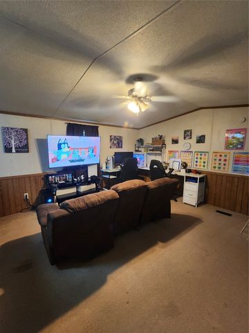 7120 Golden Meadows Road, Greenwood, LA 71033