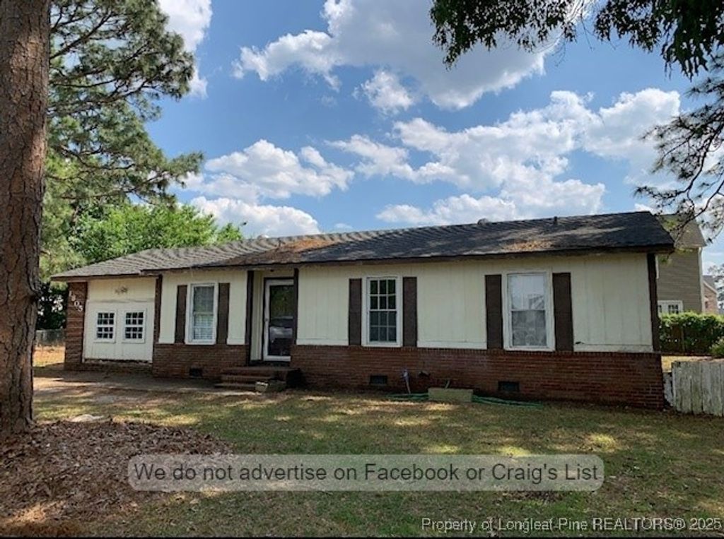 1805 Carolyn Court, Fayetteville, NC 28304