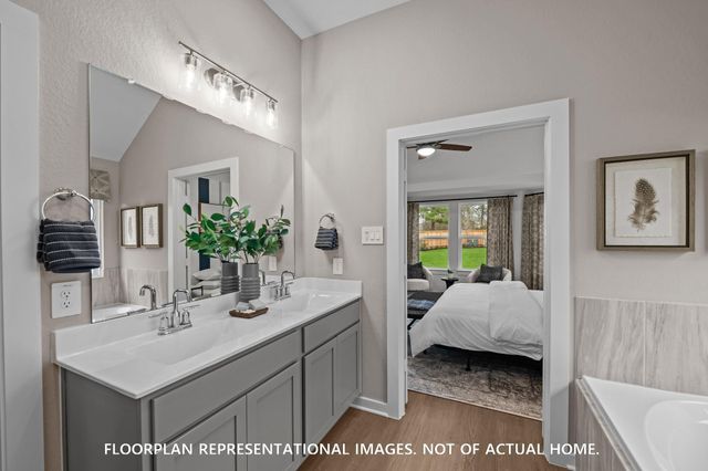 727 Hackberry Branch Court, Magnolia, TX 77354