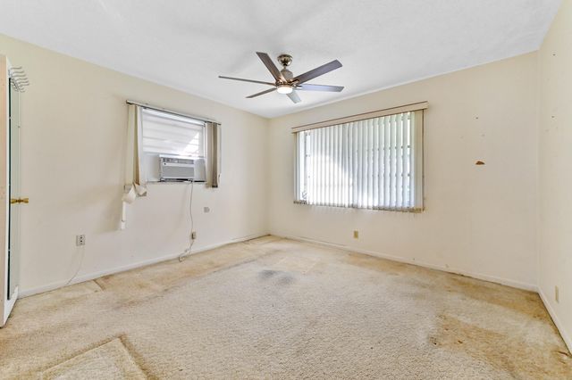 1105 Reposo Avenue, Boynton Beach, FL 33426