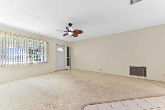 1105 Reposo Avenue, Boynton Beach, FL 33426
