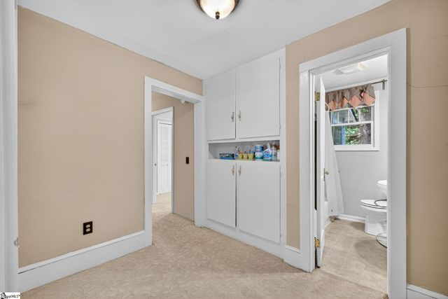 326 Caesars Head Highway, Cleveland, SC 29635