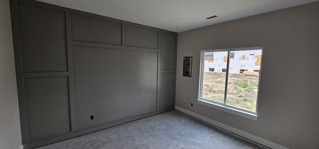 5115 N Toben Ct, Bel Aire, KS 67226