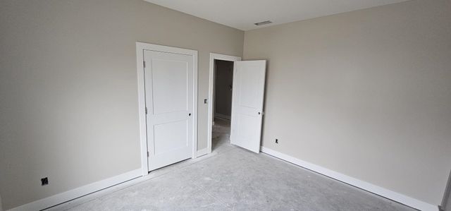 5115 N Toben Ct, Bel Aire, KS 67226