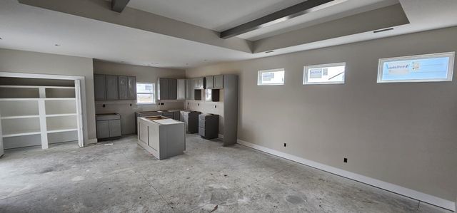 5115 N Toben Ct, Bel Aire, KS 67226