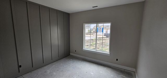 5115 N Toben Ct, Bel Aire, KS 67226