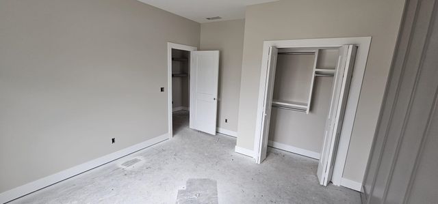 5115 N Toben Ct, Bel Aire, KS 67226