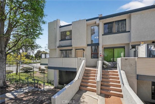 803 E Victoria 138, Carson, CA 90746