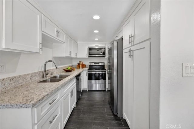 803 E Victoria 138, Carson, CA 90746