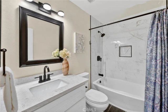 803 E Victoria 138, Carson, CA 90746